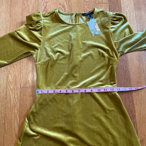 NWT Forever 21 Jewel Velvet Tone Dress Sz small - Picture 7 of 9